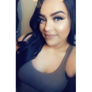 Meet your Posher, Jasmine